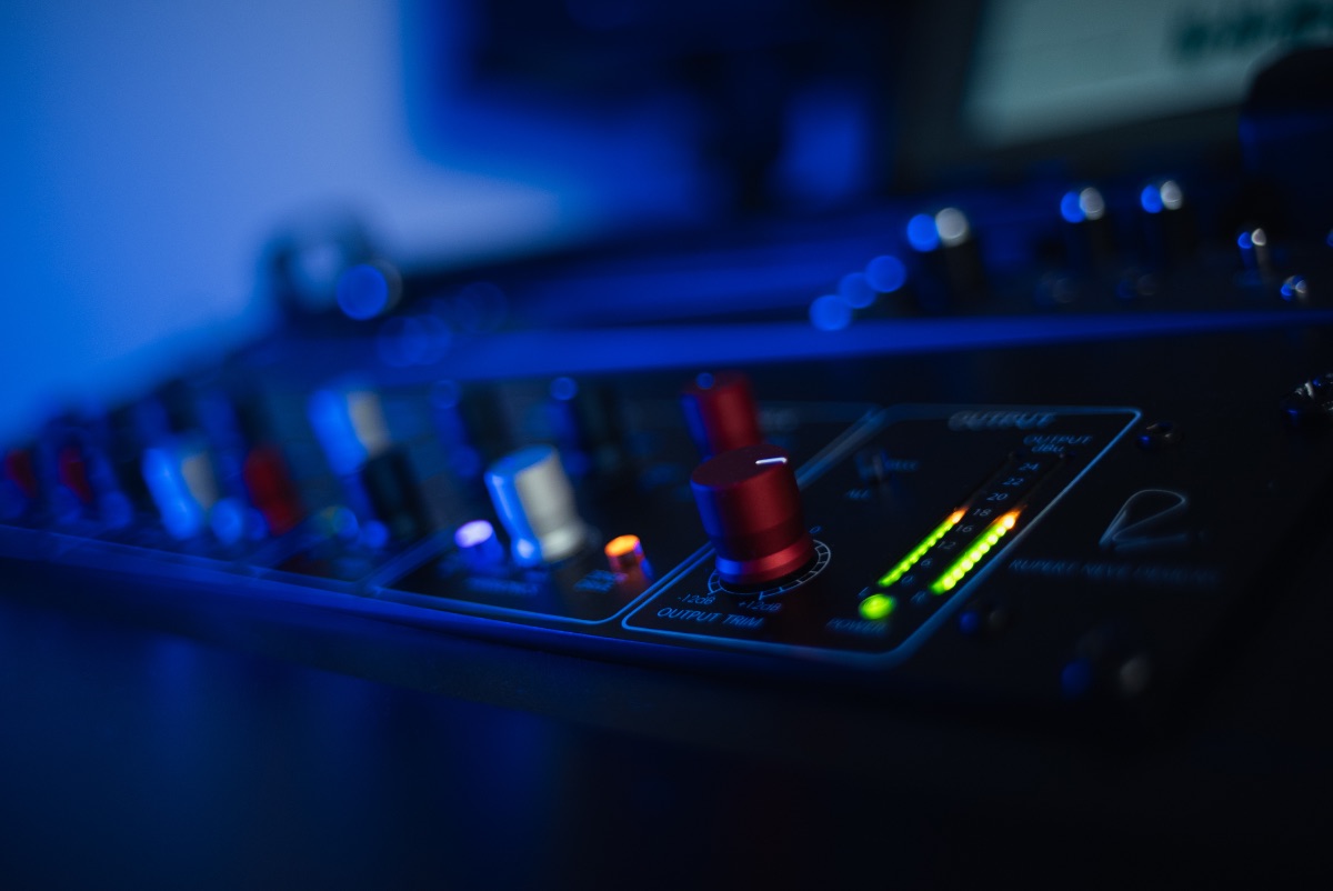 Rupert Neve Designs MBT